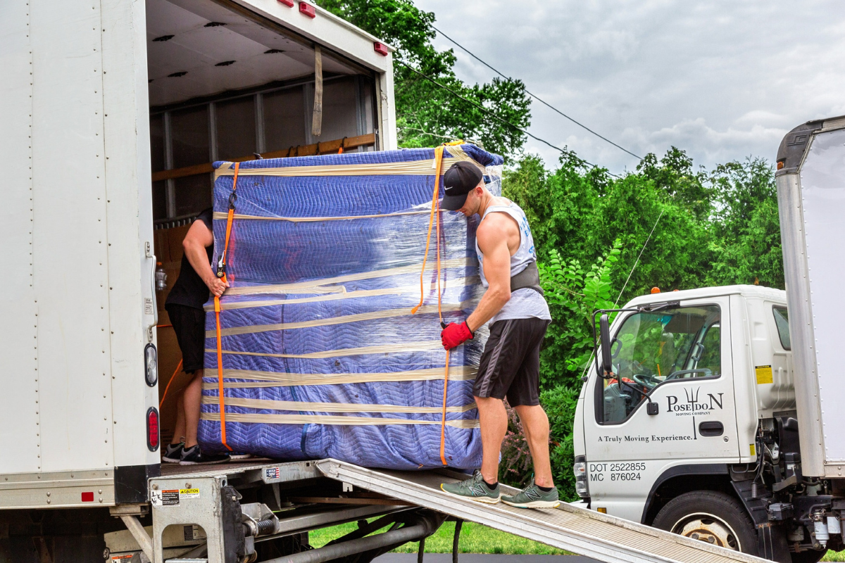 Poseidon Moving long distance movers